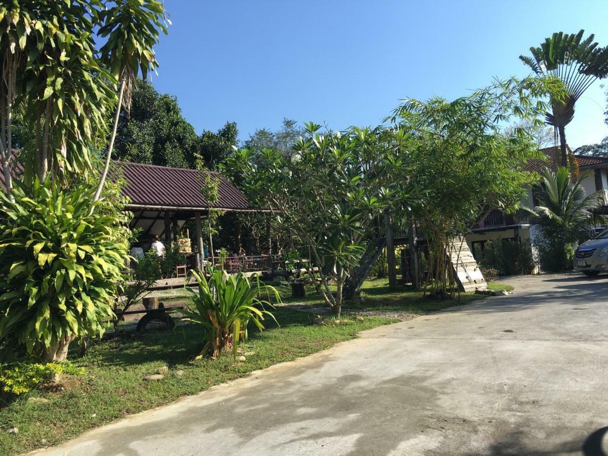 Kingfisher House Sangkhla Buri Exterior photo